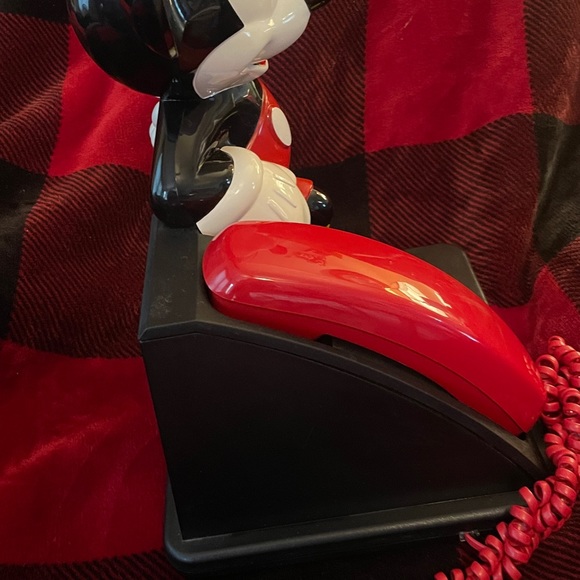 Vintage Mickey Mouse Corded AT&T Phone - Picture 4 of 7